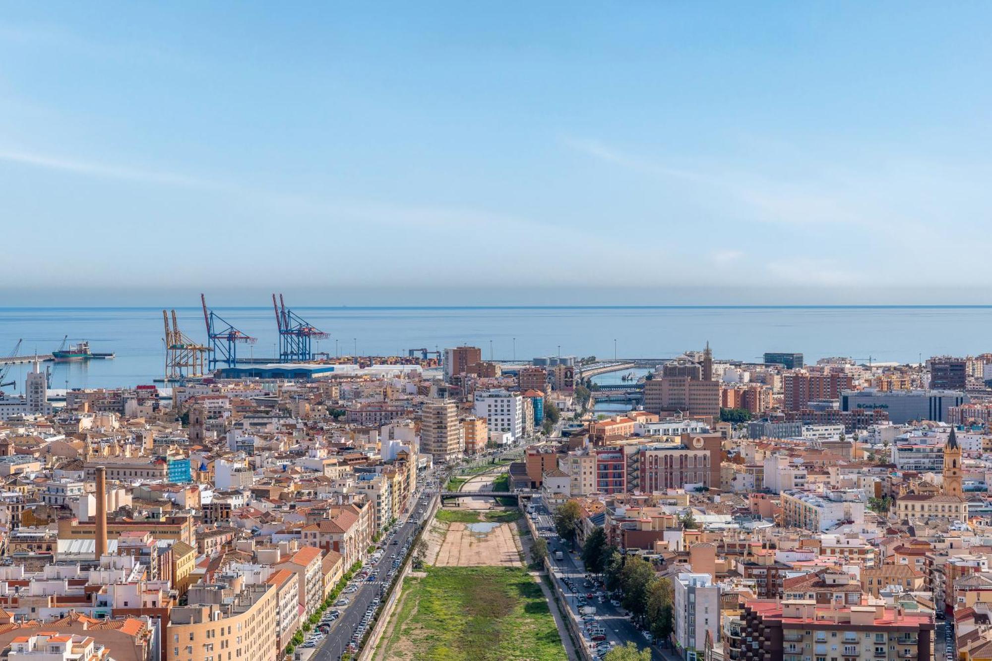 דירות Malaga Tower View מראה חיצוני תמונה