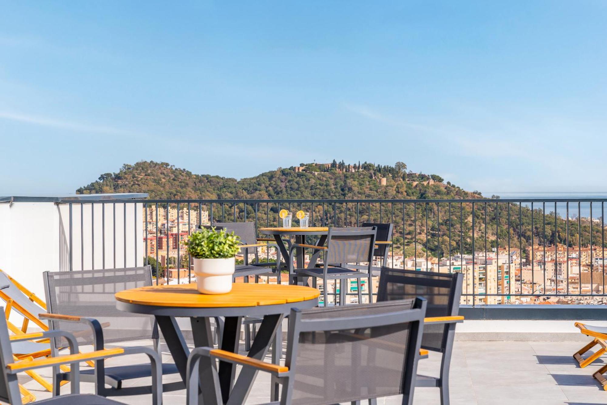 דירות Malaga Tower View מראה חיצוני תמונה